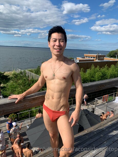 Aconsideratetop onlyfans content leaked