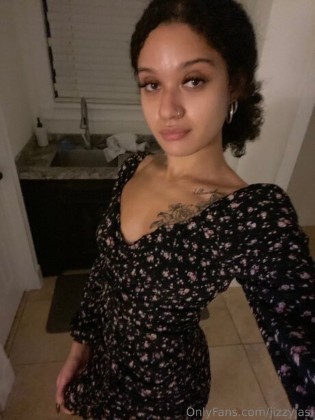 Jizzyjasi leaked onlyfans photos