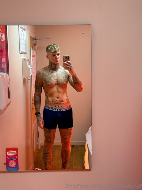 Urtattooedboyf onlyfans explicit content