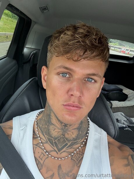 Urtattooedboyf porn onlyfans