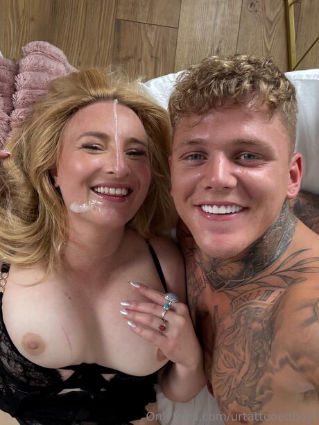 Urtattooedboyf only fans porn