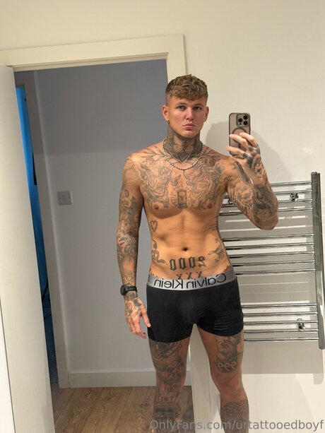 Urtattooedboyf onlyfans nudes porn