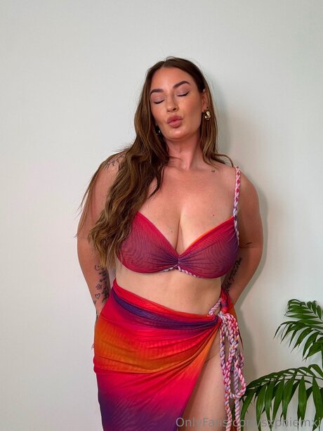 Sxphiemxi naked onlyfans leak