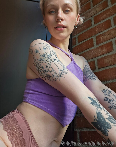 Julie Karkki onlyfans post