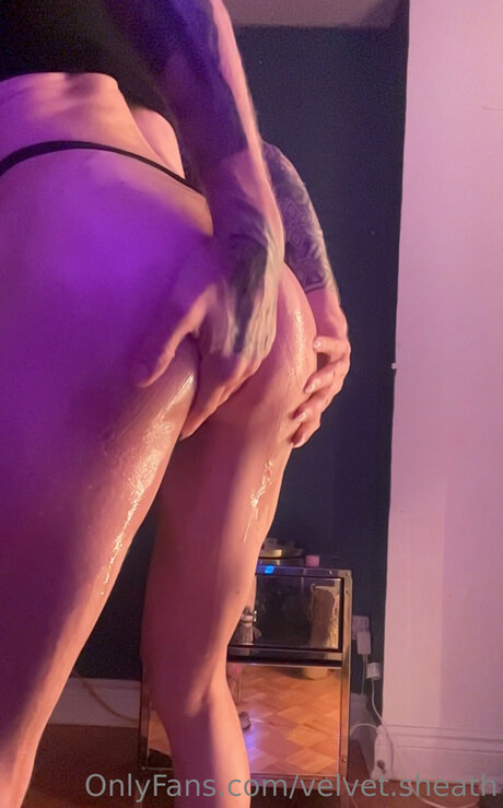 Velvet Sheath only fans pictures