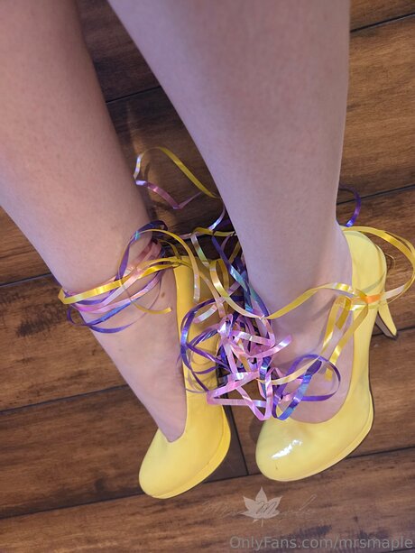 Mrsmaple nude onlyfans leaked