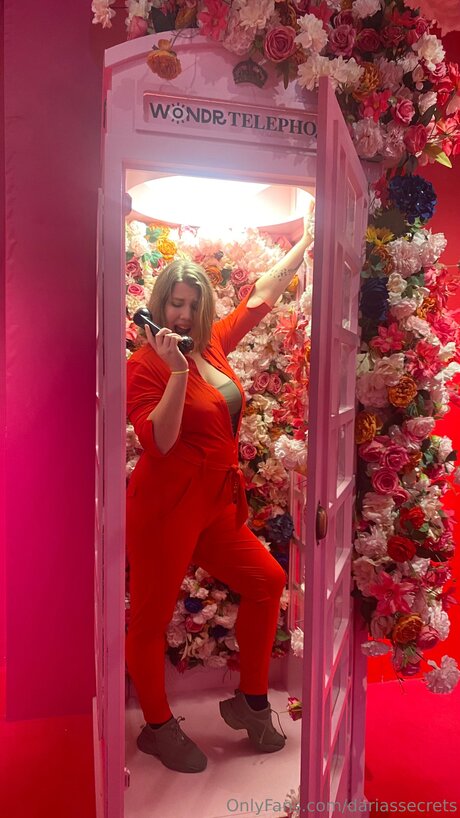 beautiful onlyfans top image