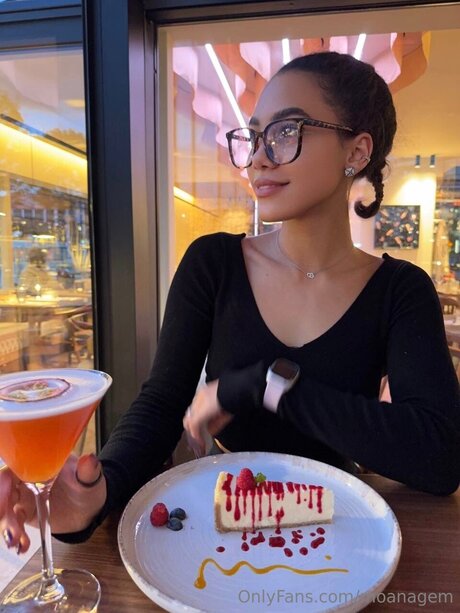 Moanagem only fans leak nude