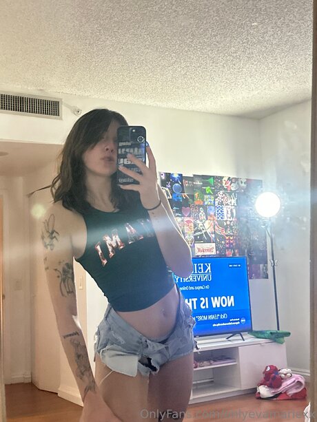 Onlyevamariexx free only fans