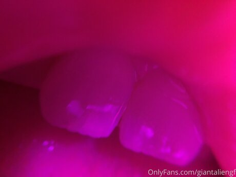 Giantaliengf onlyfans leaked free