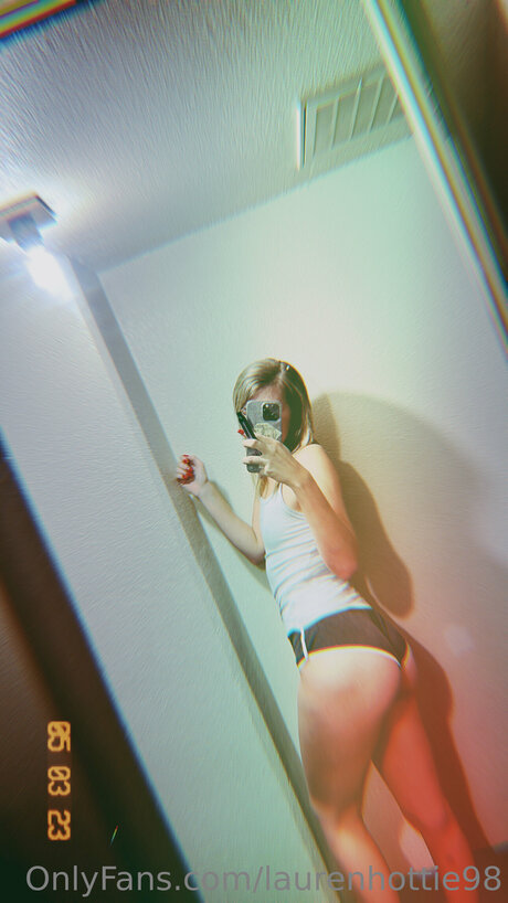 Laurenhottie98 onlyfans leak