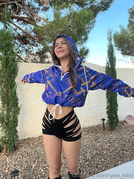 Rylee Kitty onlyfans leaked