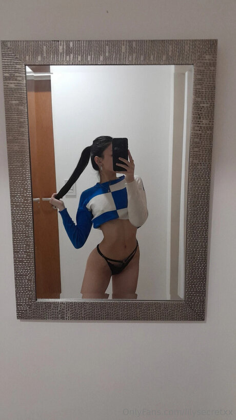Lilysecretxx nude onlyfans