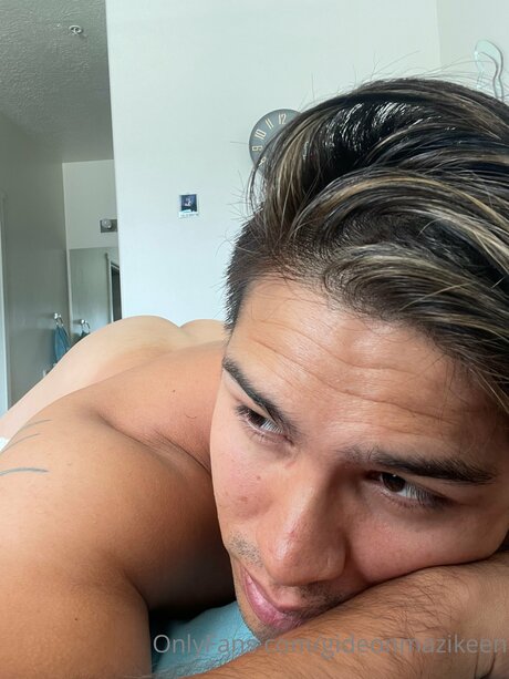 Gideonmazikeen onlyfans strip tease