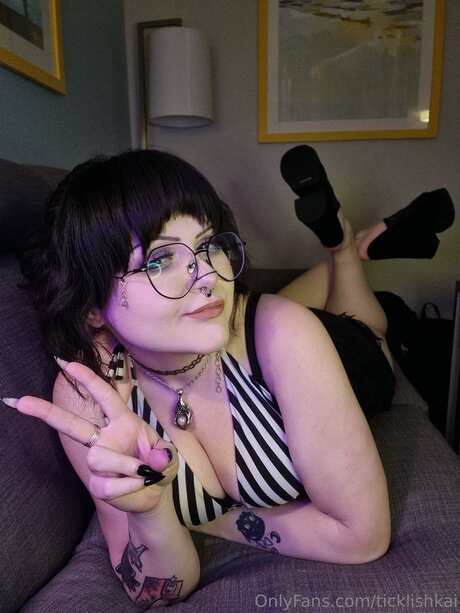 Ticklishkai only fans leak