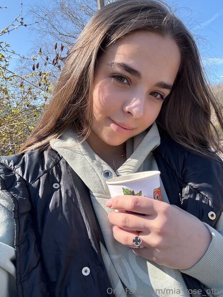 Mia Rose Oftv onlyfans leaj