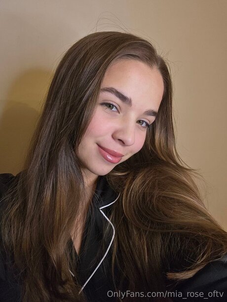 Mia Rose Oftv onlyfans leakes