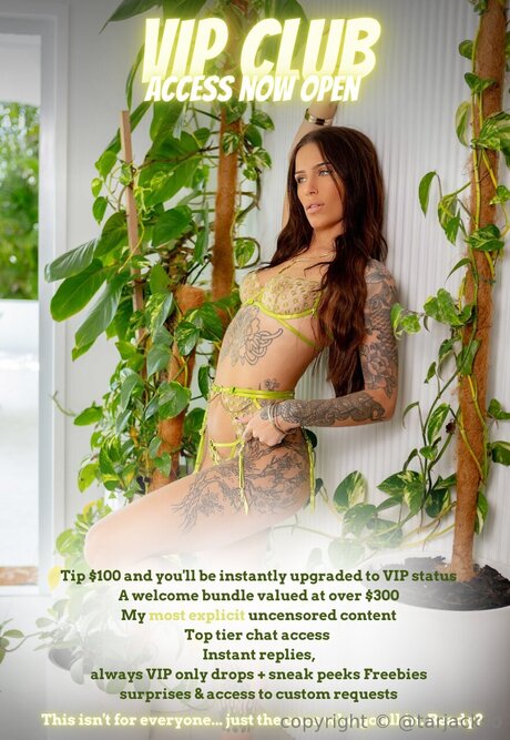 Taragracex naked only fans