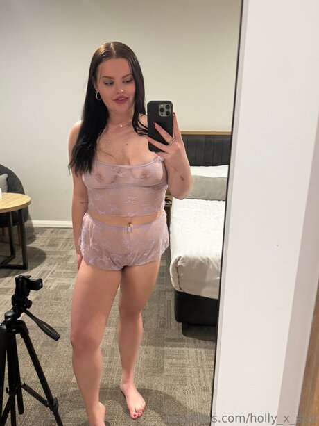 Holly X Star leaked onlyfans pictures