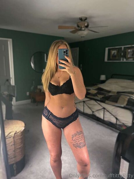 Tufftittykitty nude only fans leaks