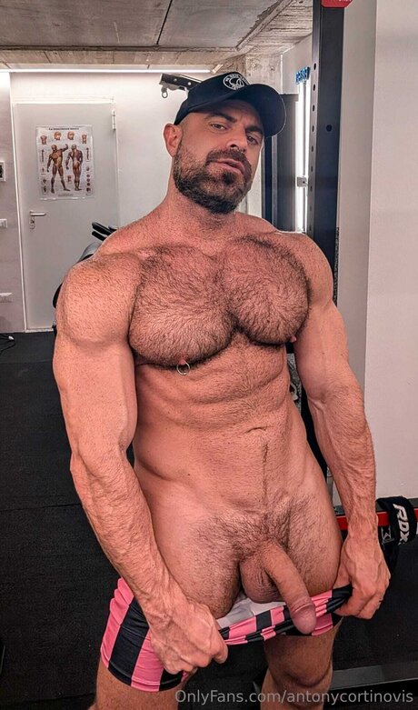Antonycortinovis onlyfans archive