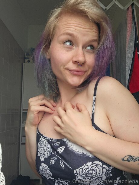 Einfachlena nude onlyfans leak