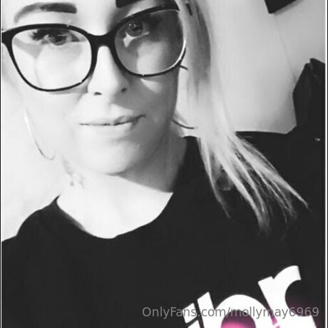 Mollymay6969 nude on onlyfans