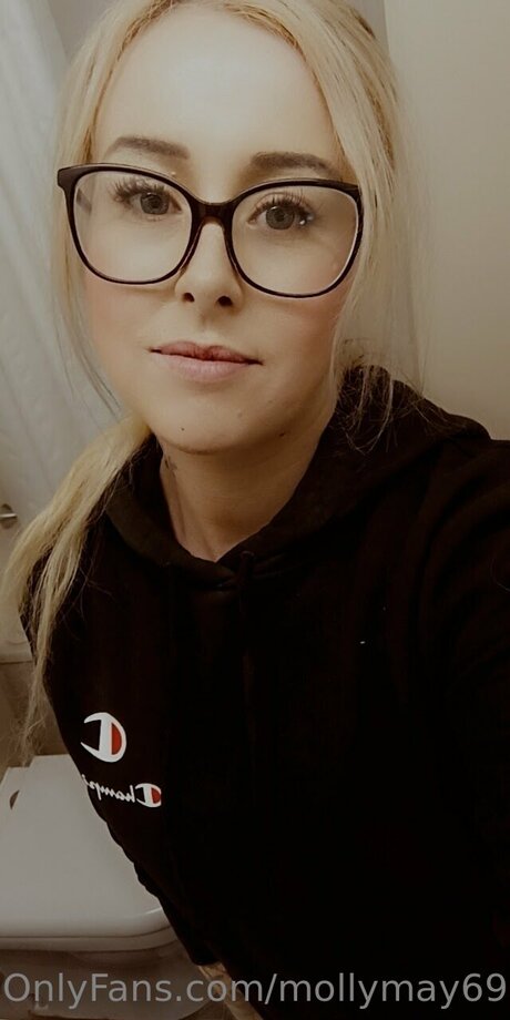 Mollymay6969 onlyfans porn leaks