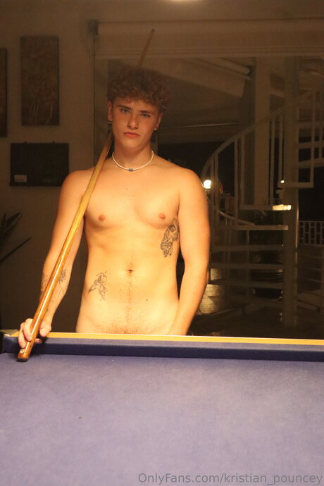 Kristian Pouncey naked onlyfans leaked