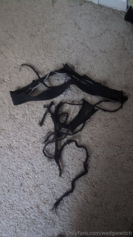 Wedgiewitch onlyfans naked leaked