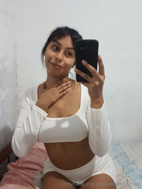 Tunenaenllamas nude on onlyfans