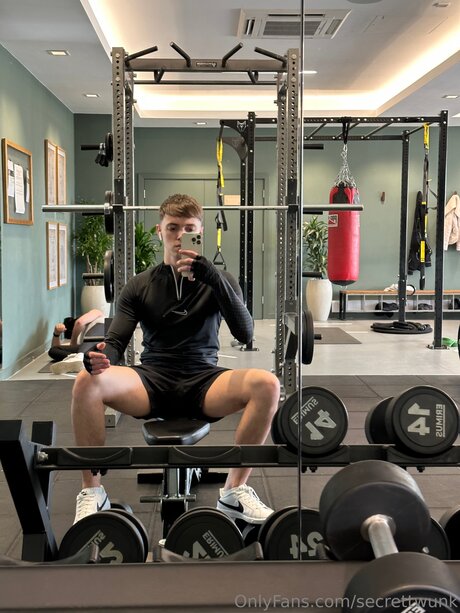 Secrettwunk leaked nudes onlyfans