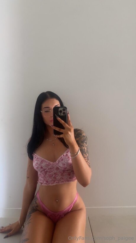 Soph Paigee porn onlyfans leak