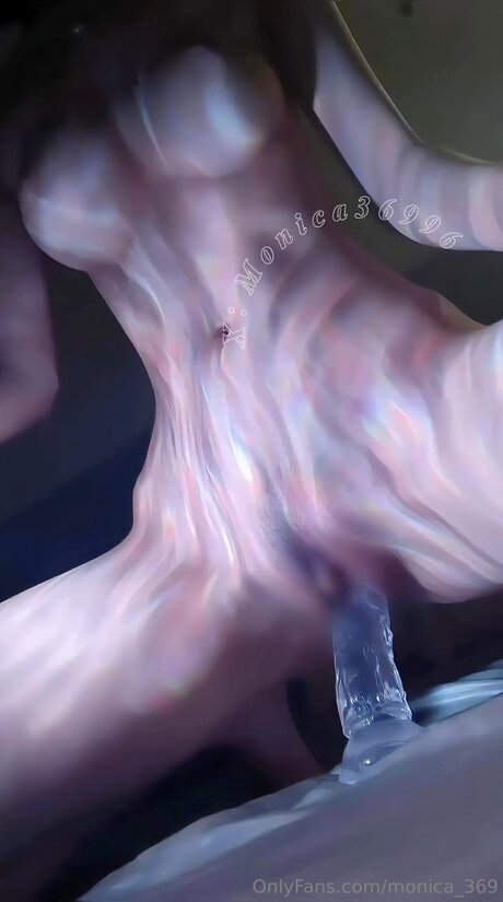 lesbian kissing onlyfans porno picture