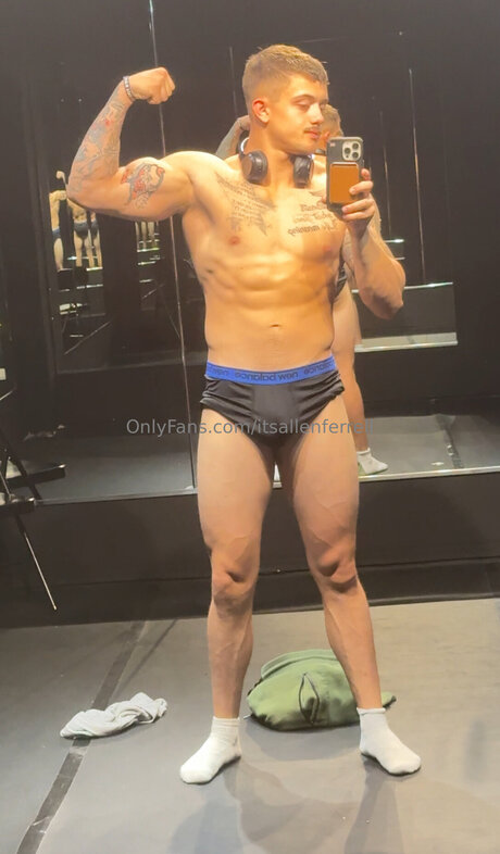 Itsallenferrell onlyfans.