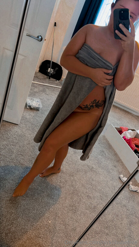 Nickiibabefree onlyfans content