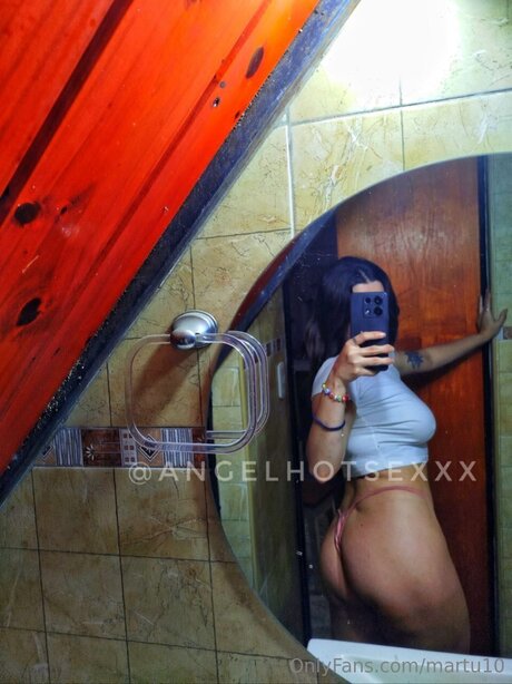 Martu10 onlyfans leakes