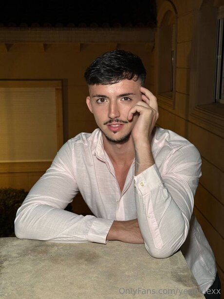 Yeribluexx onlyfans sexy