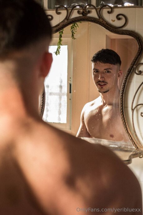 Yeribluexx only fans pics