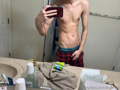 Bi Kingy onlyfans pics