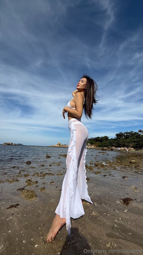 Liapetite naked onlyfans