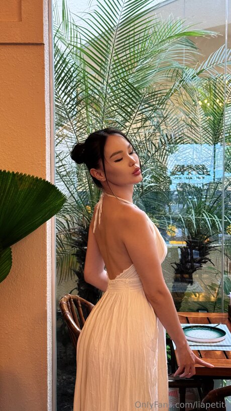 Liapetite topless onlyfans