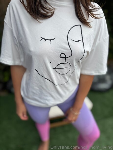 Hot Mom Living naked onlyfans