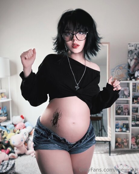 Mewriah onlyfans naked leaked