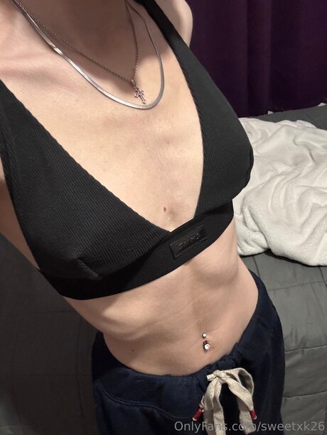 Sweetxk26 onlyfans topless
