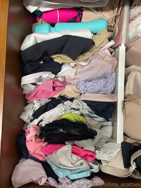 Lina Scotties nude porn onlyfans