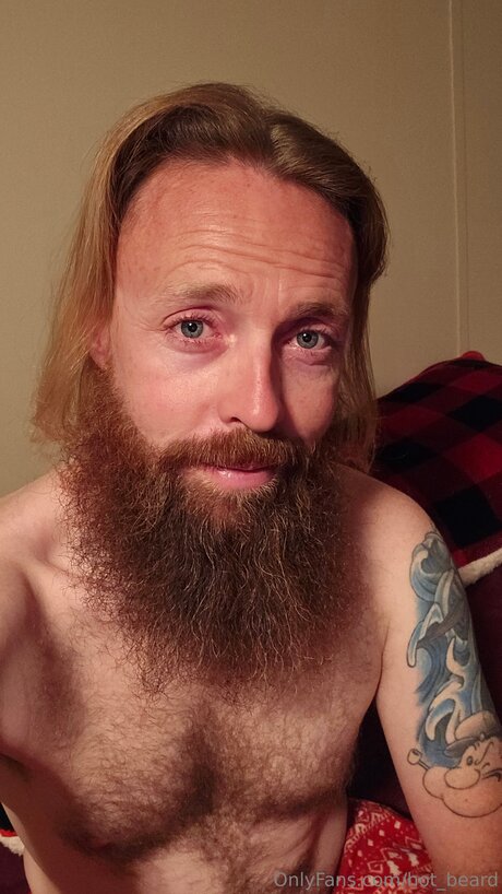 Hot Beard onlyfans leak