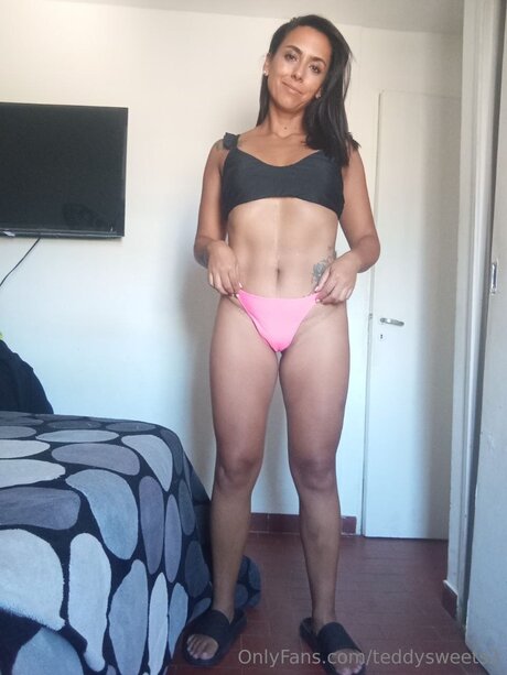 Teddysweets2 onlyfans leaks.