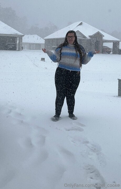 Airel Cooke onlyfans.
