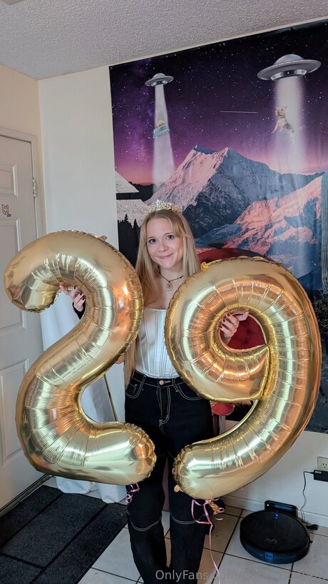 Carrs Content onlyfans leaked photos